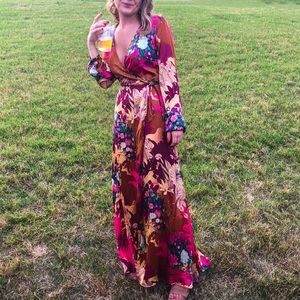 Lulus maxi dress